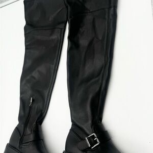 Marc Fisher LTD GANVEN Over The Knee High Boot Size: 5.5